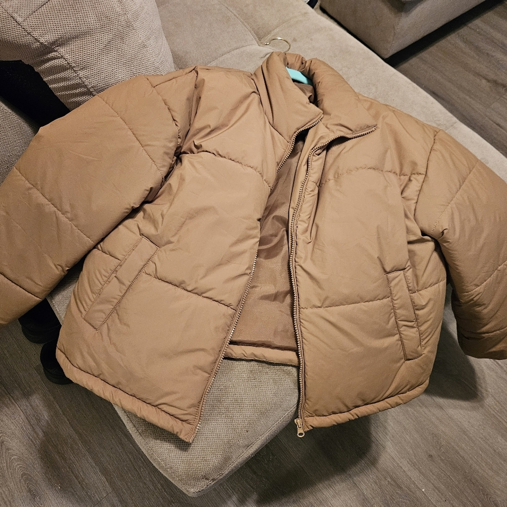Ladies puffer jacket